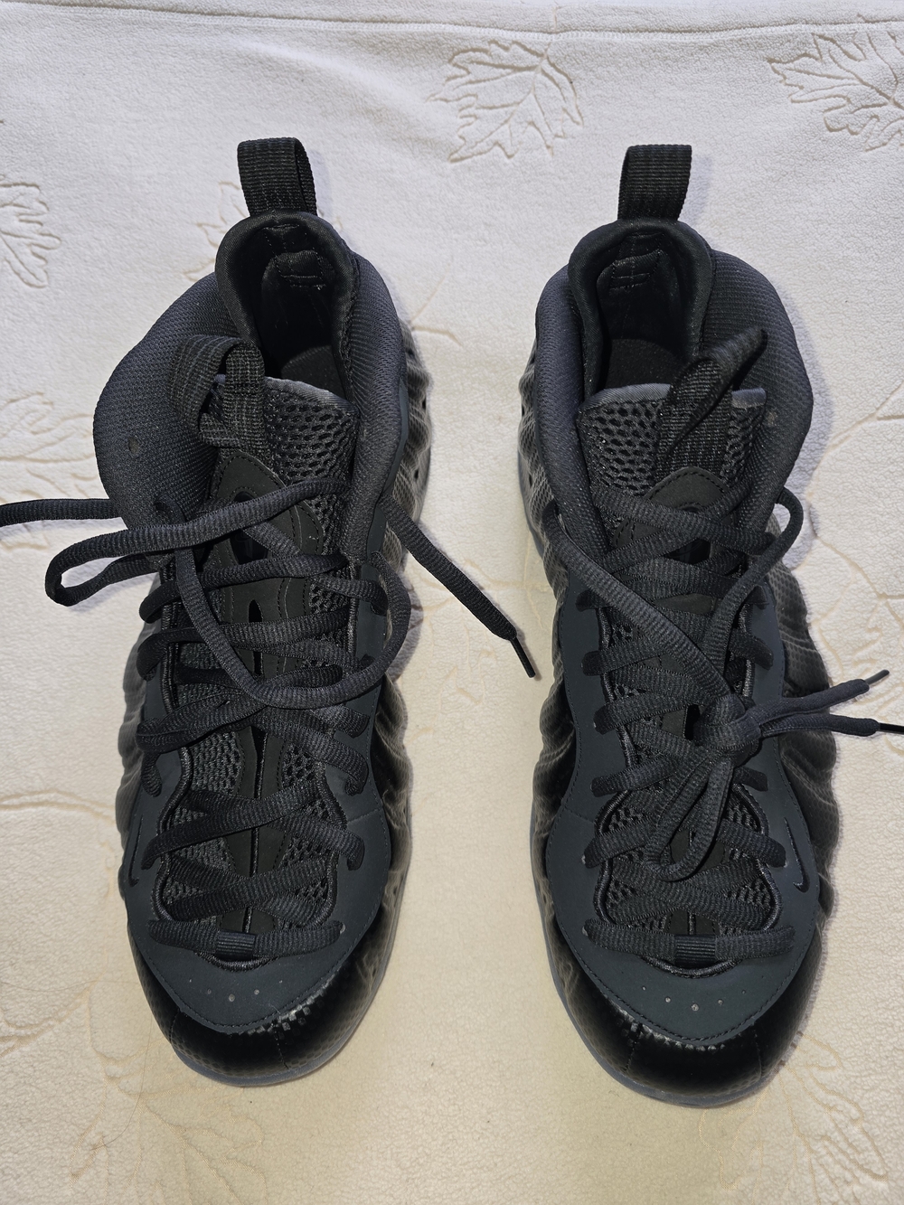 AIR Foamposite ONE  "Carbon Fiber"